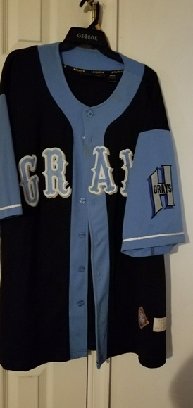 SOLD Men's dress shirts and jerseys - Picture 1 of 1